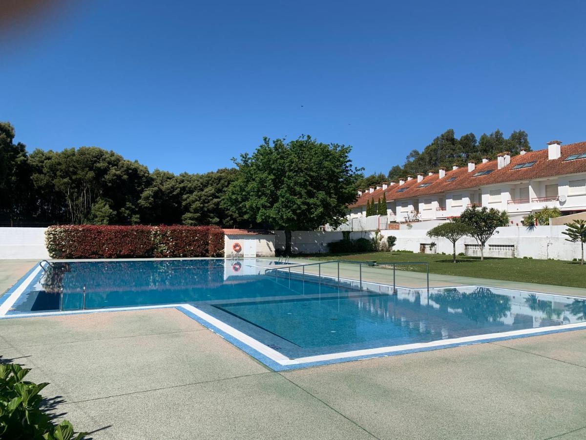 Urbanizacion Con Piscina Arnelas Sanxenxo Exterior foto